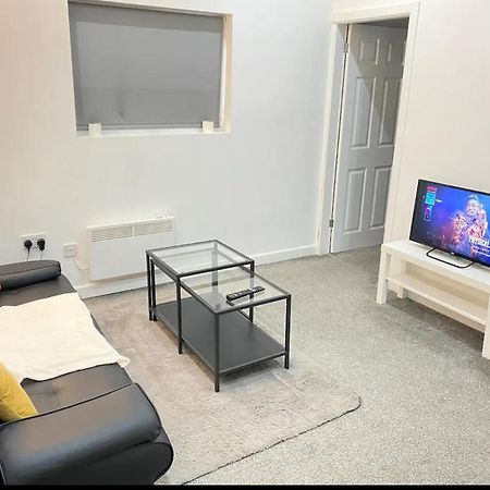 Apartment In Bham City Centre, Free Parking Sleeps 3 Birmingham Eksteriør bilde