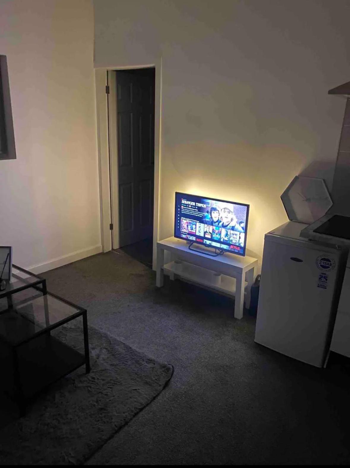 Apartment In Bham City Centre, Free Parking Sleeps 3 Birmingham Eksteriør bilde